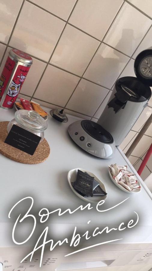 Appartement 1Er Etage Carignan Bagian luar foto